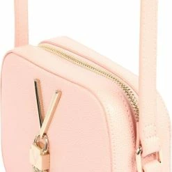 Hete verkoop π₯° Valentino Bags Divina Dames Crossbody Tas Kunststof - Cipria π 17 Hete verkoop π₯° Valentino Bags Divina Dames Crossbody Tas Kunststof - Cipria π -tassen-dames Verkoop 439x840 2