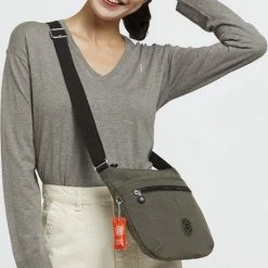 Beste recensies van π Kipling Medium Schoudertas / Crossbody Tas Dames - Polyamide - Arto - Groen π 24 Beste recensies van π Kipling Medium Schoudertas / Crossbody Tas Dames - Polyamide - Arto - Groen π -tassen-dames Verkoop 528x840 3