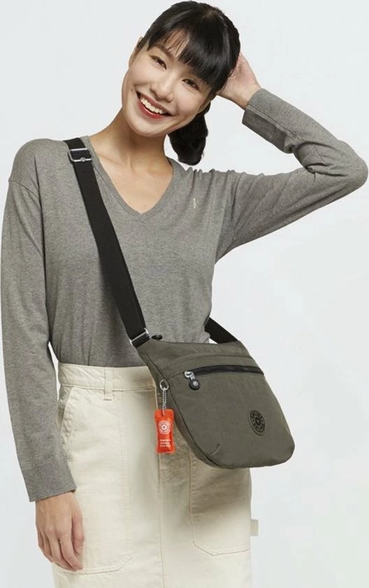 Beste recensies van π Kipling Medium Schoudertas / Crossbody Tas Dames - Polyamide - Arto - Groen π 6 Beste recensies van π Kipling Medium Schoudertas / Crossbody Tas Dames - Polyamide - Arto - Groen π - Afbeelding 6