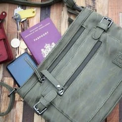 Groothandel 😍 Stoere -Schoudertas - Bicky Bernard - Olijf 🛒 -tassen-dames Verkoop 550x366 71