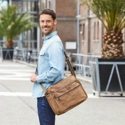 Beste recensies van 🎉 Enrico Benetti Madrid 54666 Laptoptas / Business Schoudertas Met 15" Laptopvak - Bruin ✨ -tassen-dames Verkoop 550x366 86