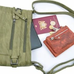 Groothandel 😍 Stoere -Schoudertas - Bicky Bernard - Olijf 🛒 -tassen-dames Verkoop 550x372 2