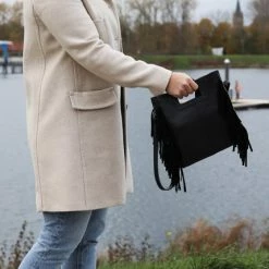 Top 10 π Merkloos VIQRI - Tassen - Tassen Dames - Crossbodytassen - Leer - Inclusief Schouderriem - Zwart - Zilver - Musthave β 7 Top 10 π Merkloos VIQRI - Tassen - Tassen Dames - Crossbodytassen - Leer - Inclusief Schouderriem - Zwart - Zilver - Musthave β -tassen-dames Verkoop 550x429 3