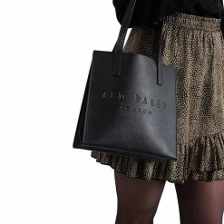 Kopen ⭐ Ted Baker Soocon Dames Shopper Grijs ✔️ 31 Kopen ⭐ Ted Baker Soocon Dames Shopper Grijs ✔️ -tassen-dames Verkoop 550x550 185