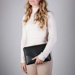 Kopen ✨ Matt & Nat Riya Vintage Dames Crossbodytas - Zwart ❤️ -tassen-dames Verkoop 550x550 420