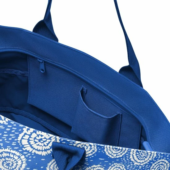 Nieuw ✨ Reisenthel Shopper E1 Shopper Schoudertas - 12L - Batik Strong Blue Blauw ⌛ 2 Nieuw ✨ Reisenthel Shopper E1 Shopper Schoudertas - 12L - Batik Strong Blue Blauw ⌛ - Afbeelding 2