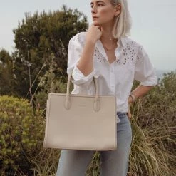 Korting 😉 Violet Hamden Essential Bag Dames LaptoptasShopper Leer - Beige 😍 -tassen-dames Verkoop 550x550 584