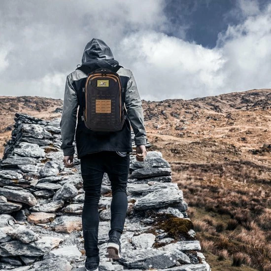 Korting β€οΈ MacGyver Tactical Laptop Rugtas Met 15 Inch Laptopvak | 27 Liter Rugzak Met Vele Details | Oersterk π 9 Korting β€οΈ MacGyver Tactical Laptop Rugtas Met 15 Inch Laptopvak | 27 Liter Rugzak Met Vele Details | Oersterk π - Afbeelding 9