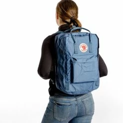 Goedkoopste 𧨠Fjallraven Kanken Laptoprugzak 17 Inch - Super Grey π― 25 Goedkoopste 𧨠Fjallraven Kanken Laptoprugzak 17 Inch - Super Grey π― -tassen-dames Verkoop 550x570 3