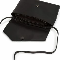 Kopen ✨ Matt & Nat Riya Vintage Dames Crossbodytas - Zwart ❤️ -tassen-dames Verkoop 550x622 4