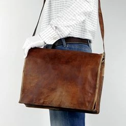 Coupon ๐งจ Oncedoce Boekentas A4 Formaat –Bruin ECHT LEER – Handgemaakte Messenger Tas ‘Almeria’ ๐ 18 Coupon ๐งจ Oncedoce Boekentas A4 Formaat –Bruin ECHT LEER – Handgemaakte Messenger Tas ‘Almeria’ ๐ -tassen-dames Verkoop 550x828 2