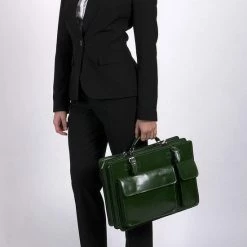 Goedkoopste 🧨 Schooltas Of Aktetas Groot Model, Groen Leder Leer By Viabologna 🧨 -tassen-dames Verkoop 550x839 12